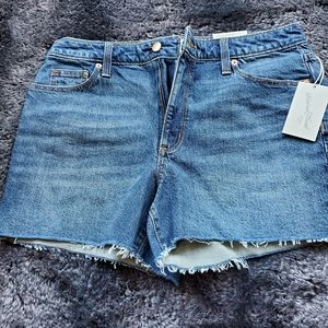 Vintage Thread‎ Short